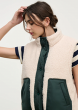 Load image into Gallery viewer, Velvet Cathy Reversible Vest