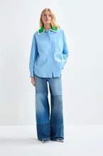 Load image into Gallery viewer, Essentiel Antwerp Crochet Collared Shirt