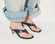 Load image into Gallery viewer, Freda Salvador Kat Sandal