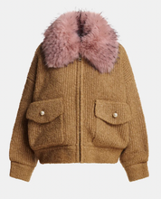 Load image into Gallery viewer, Essentiel Antwerp Kanada Jacket