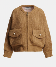 Load image into Gallery viewer, Essentiel Antwerp Kanada Jacket