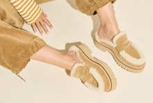 Load image into Gallery viewer, Freda Salvador Rosa Clog
